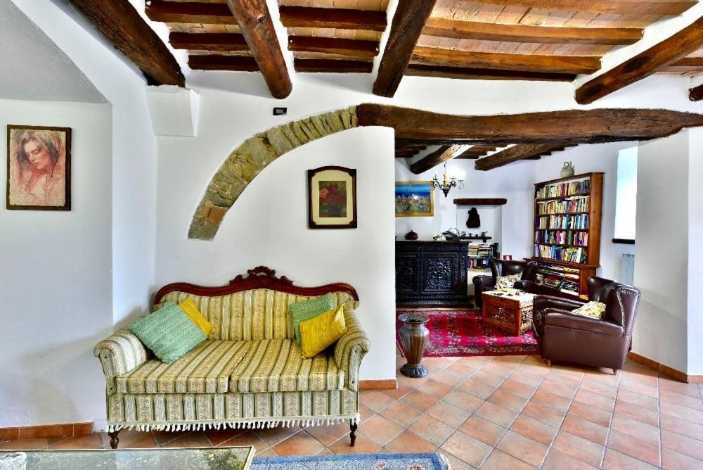 Agriturismo Corvaia Radicofani Eksteriør bilde