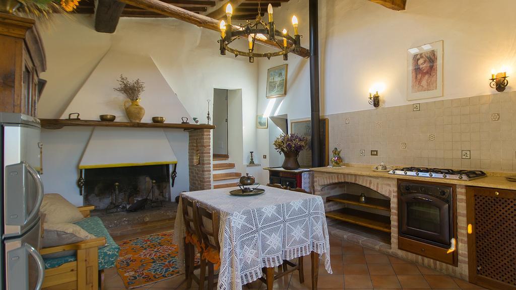 Agriturismo Corvaia Radicofani Eksteriør bilde